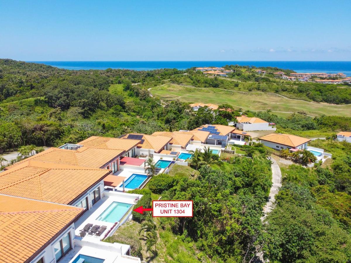 Pristine Bay Villa 1304 With Large Pool - 3 Bedroom Condo French Harbour Eksteriør bilde